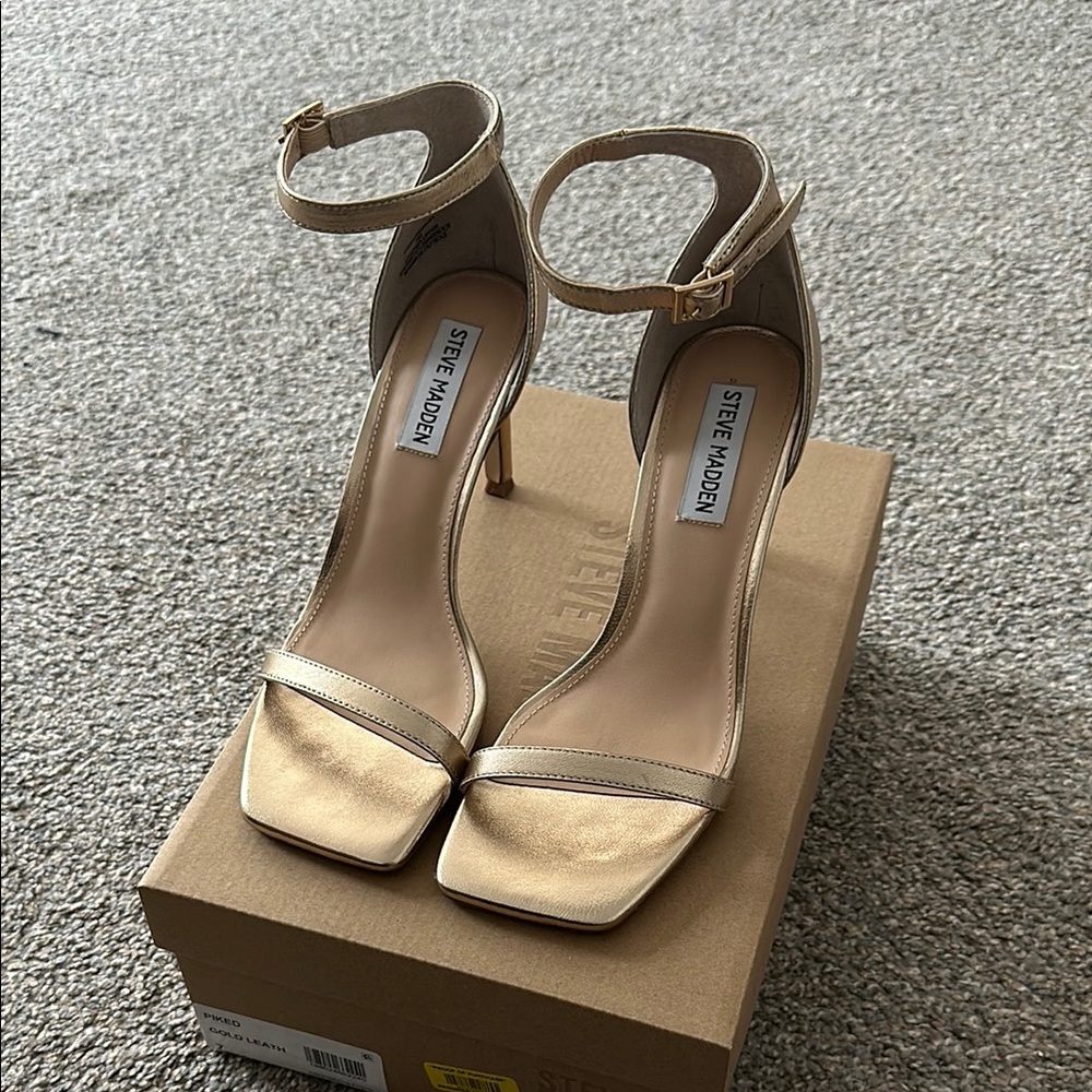 Steve Madden Gold Women's Heels
